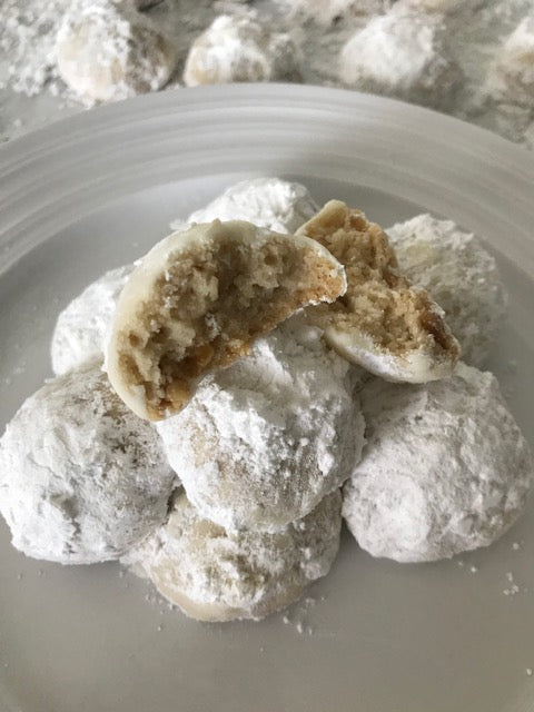 Fluffy Cookie Balls