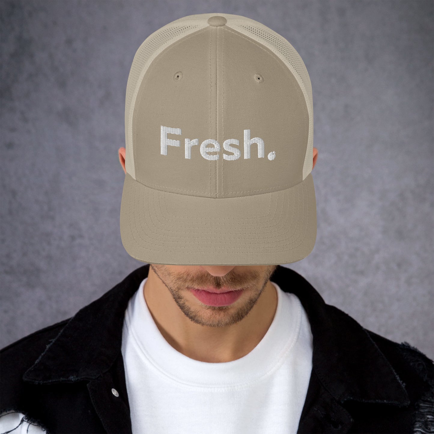 Looking for a hat that combines style and comfort? Look no further than the Fresh Hat! Color: Khaki 